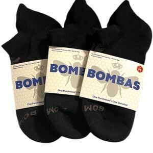 NWT Bombas sock bundle size M
